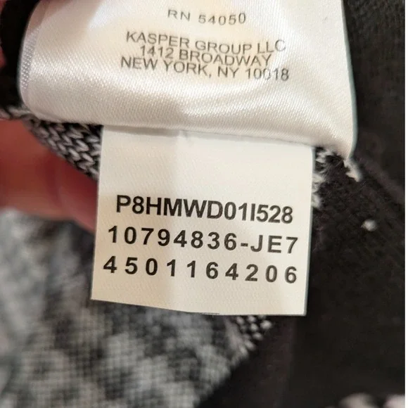 NWOT Jones New York Sweater Jacket XL Black White Houndstooth Zip Geometric - Picture 7 of 11